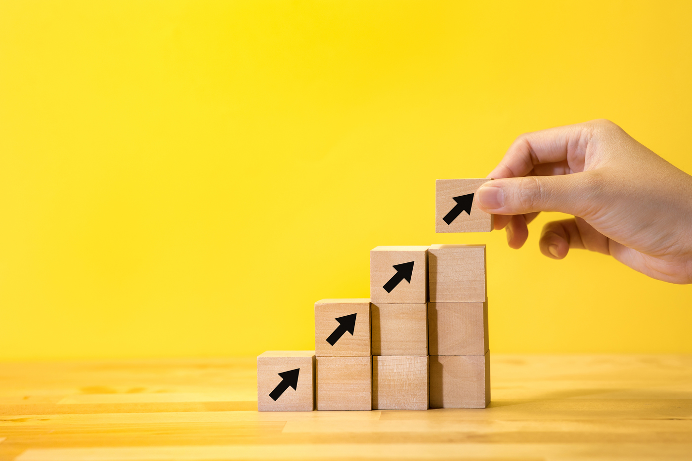 Arrow pointing up, Stock price increasing, Bullish stock price movement
